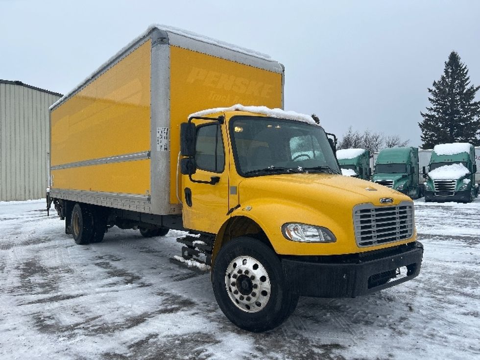 Medium Duty Box Truck-Light and Medium Duty Trucks-Freightliner-2019-M2-Moncton-NB-252,434\n\t\tkm-$ 66,250 - Image 1