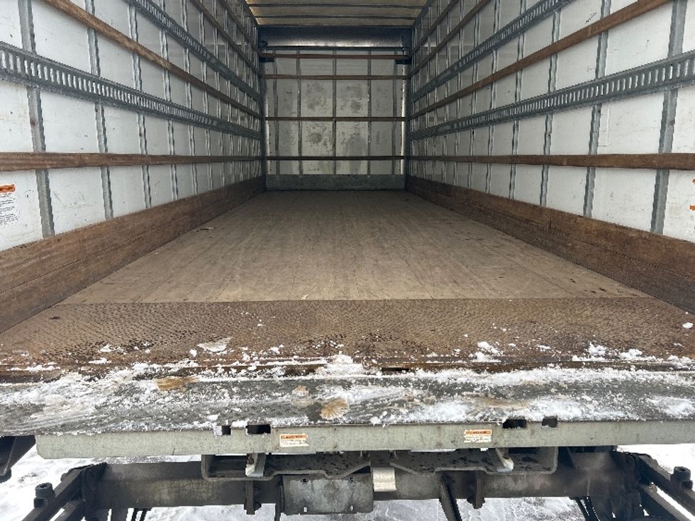 Medium Duty Box Truck-Light and Medium Duty Trucks-Freightliner-2019-M2-Moncton-NB-252,434\n\t\tkm-$ 66,250 - Image 10