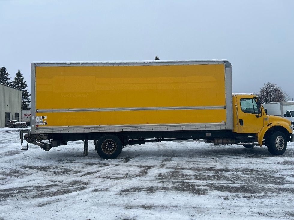 Medium Duty Box Truck-Light and Medium Duty Trucks-Freightliner-2019-M2-Moncton-NB-252,434\n\t\tkm-$ 66,250 - Image 15
