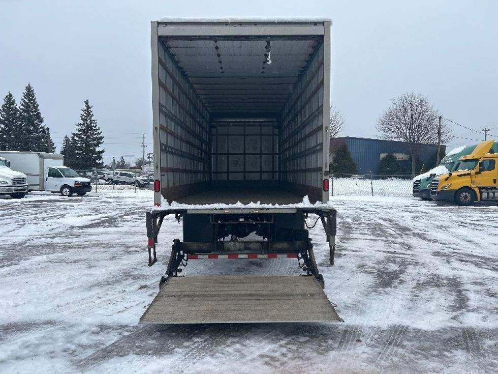 Medium Duty Box Truck-Light and Medium Duty Trucks-Freightliner-2019-M2-Moncton-NB-252,434\n\t\tkm-$ 66,250 - Image 9