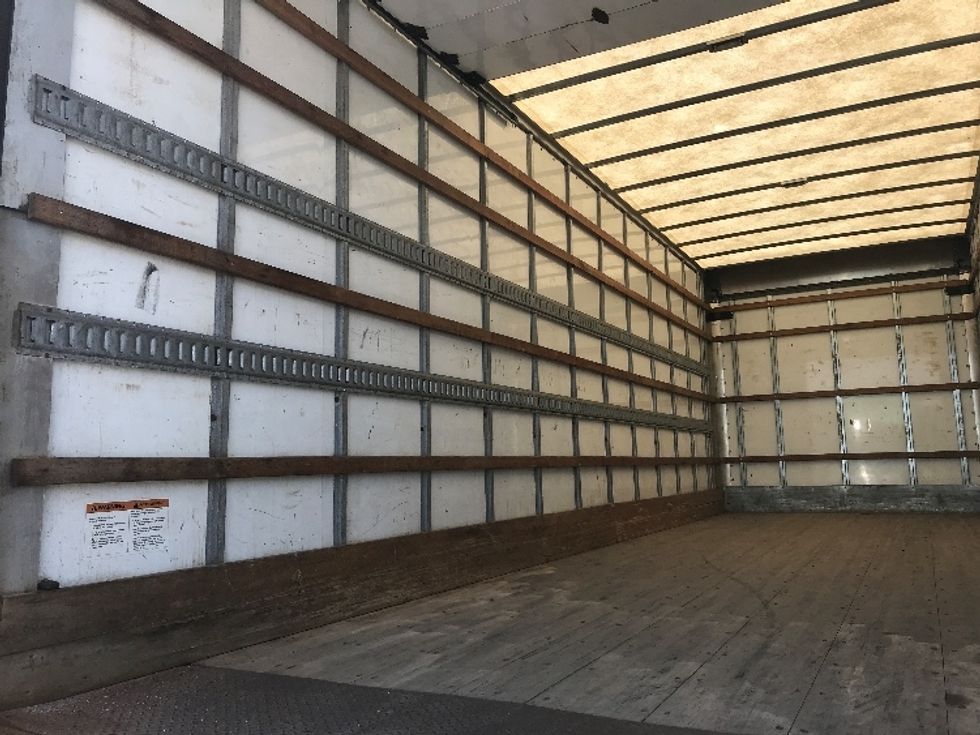 Medium Duty Box Truck-Light and Medium Duty Trucks-Freightliner-2019-M2-Moncton-NB-343,552\n\t\tkm-$ 57,750 - Image 11