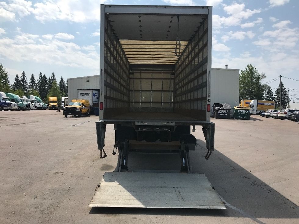 Medium Duty Box Truck-Light and Medium Duty Trucks-Freightliner-2019-M2-Moncton-NB-343,552\n\t\tkm-$ 57,750 - Image 9