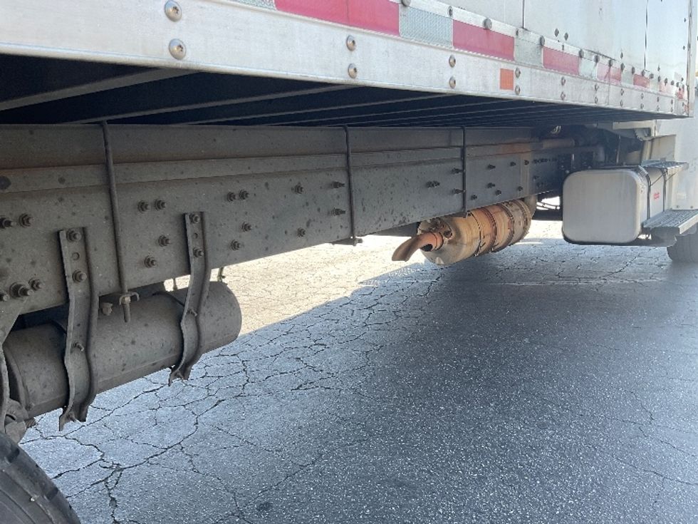 Medium Duty Box Truck-Light and Medium Duty Trucks-Freightliner-2019-M2-Montebello-CA-175,808\n\t\tmiles-$ 58,250 - Image 14