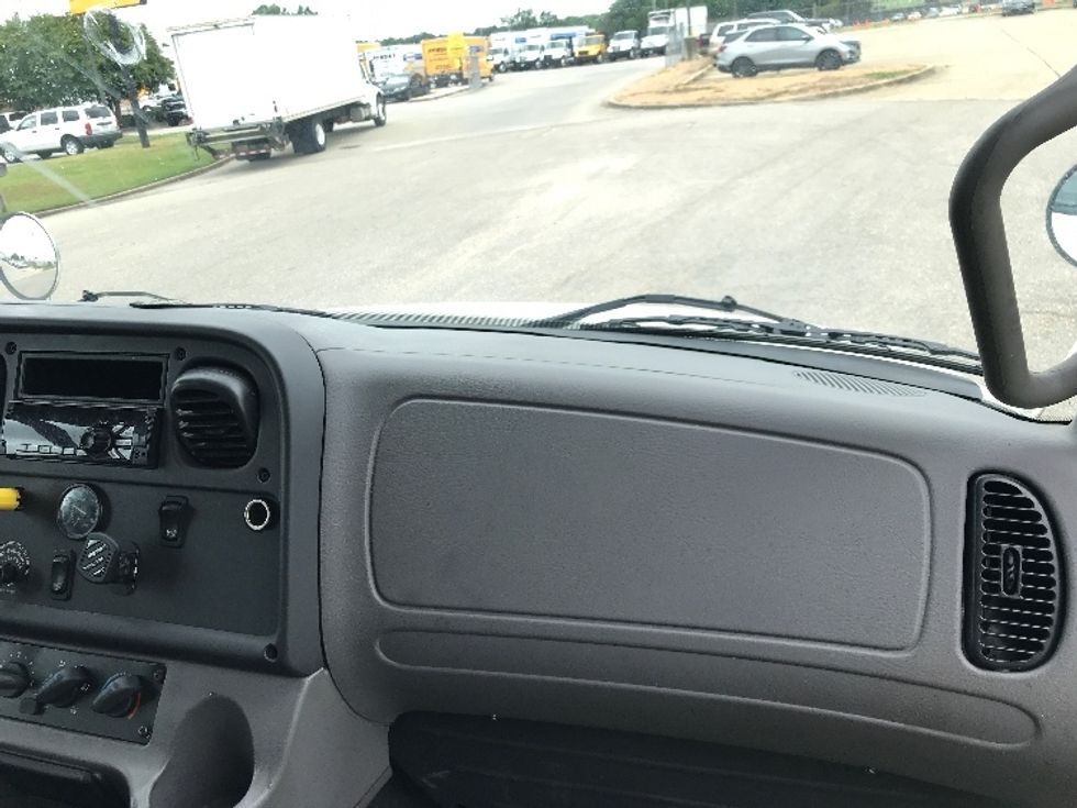 Medium Duty Box Truck-Light and Medium Duty Trucks-Freightliner-2019-M2-Montgomery-AL-231,899\n\t\tmiles-$ 45,250 - Image 20