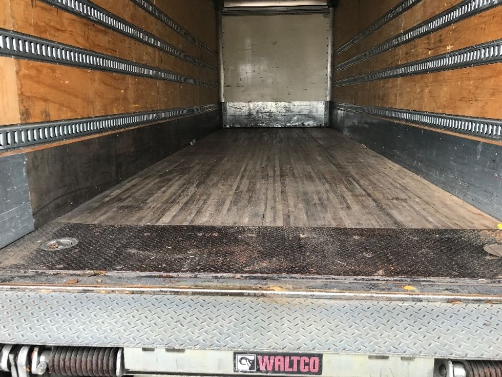 Medium Duty Box Truck-Light and Medium Duty Trucks-Freightliner-2019-M2-Montgomery-AL-231,899\n\t\tmiles-$ 45,250 - Image 9