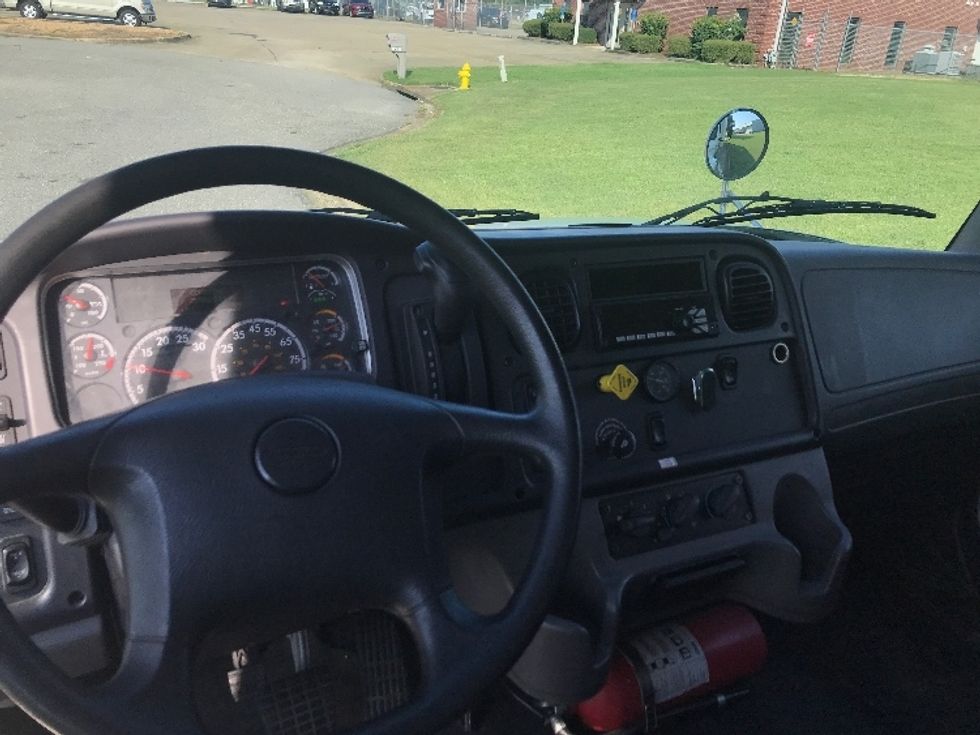 Medium Duty Box Truck-Light and Medium Duty Trucks-Freightliner-2019-M2-Montgomery-AL-257,066\n\t\tmiles-$ 42,000 - Image 17