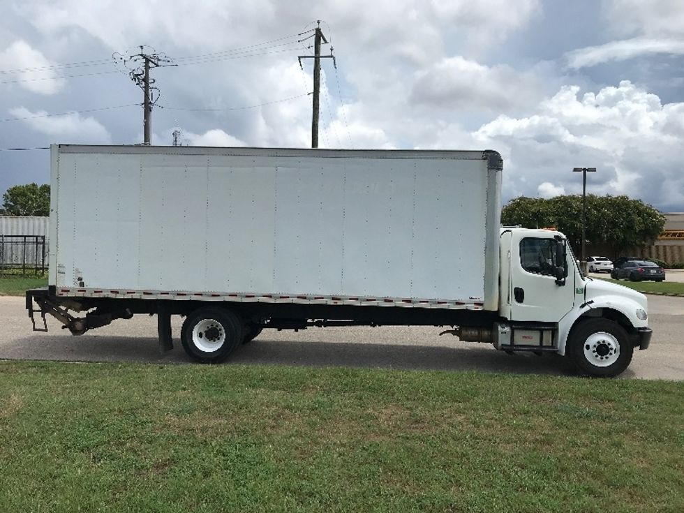 Medium Duty Box Truck-Light and Medium Duty Trucks-Freightliner-2019-M2-Montgomery-AL-320,137\n\t\tmiles-$ 28,750 - Image 15
