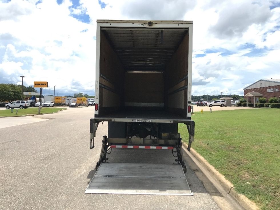 Medium Duty Box Truck-Light and Medium Duty Trucks-Freightliner-2019-M2-Montgomery-AL-320,137\n\t\tmiles-$ 28,750 - Image 9