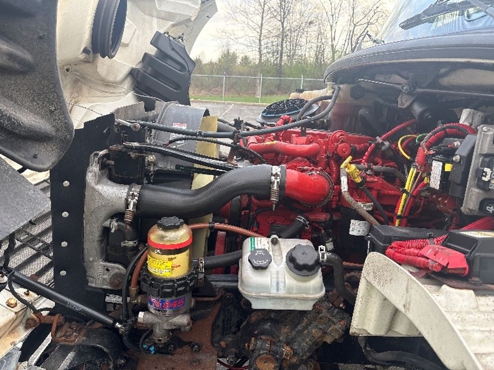 Medium Duty Box Truck-Light and Medium Duty Trucks-Freightliner-2019-M2-Montgomery-NY-241,258\n\t\tmiles-$ 30,500 - Image 24