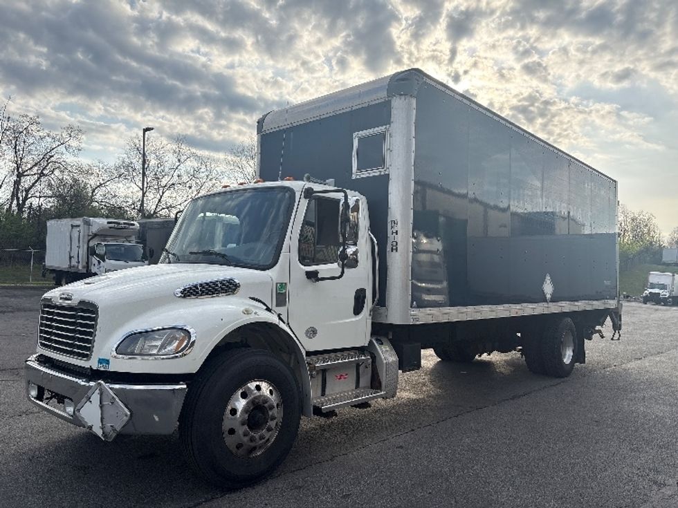 Medium Duty Box Truck-Light and Medium Duty Trucks-Freightliner-2019-M2-Montgomery-NY-241,258\n\t\tmiles-$ 30,500 - Image 3