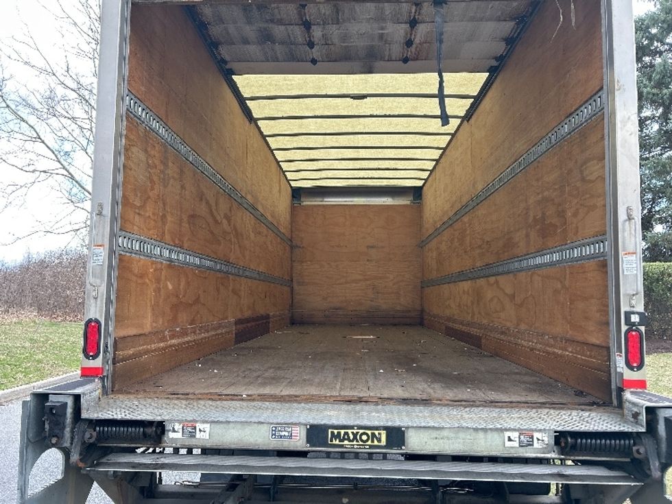 Medium Duty Box Truck-Light and Medium Duty Trucks-Freightliner-2019-M2-Montgomery-NY-249,639\n\t\tmiles-$ 36,250 - Image 10