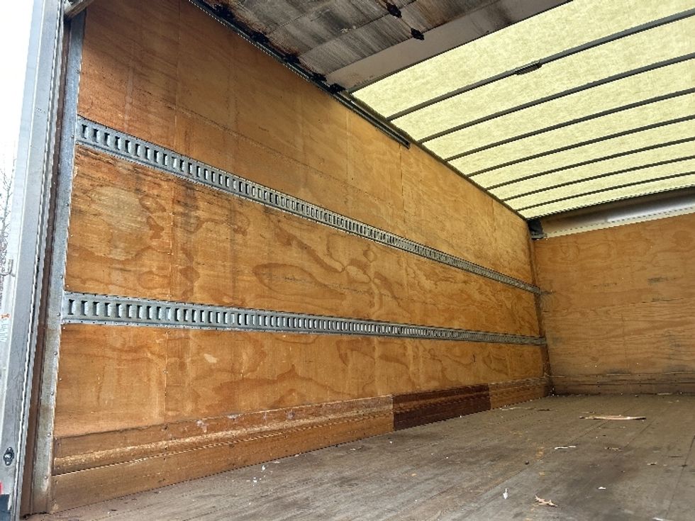 Medium Duty Box Truck-Light and Medium Duty Trucks-Freightliner-2019-M2-Montgomery-NY-249,639\n\t\tmiles-$ 36,250 - Image 11