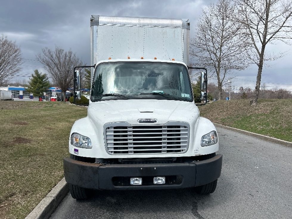 Medium Duty Box Truck-Light and Medium Duty Trucks-Freightliner-2019-M2-Montgomery-NY-249,639\n\t\tmiles-$ 36,250 - Image 2