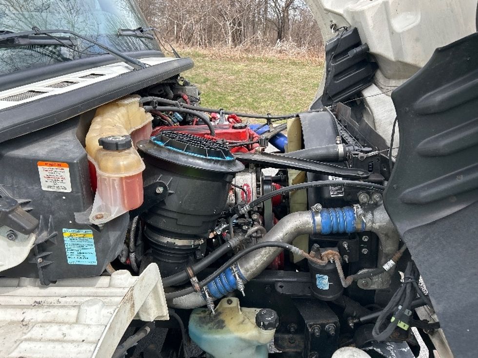 Medium Duty Box Truck-Light and Medium Duty Trucks-Freightliner-2019-M2-Montgomery-NY-249,639\n\t\tmiles-$ 36,250 - Image 23