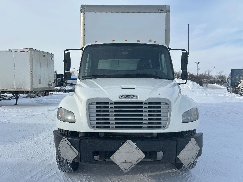 Medium Duty Box Truck-Light and Medium Duty Trucks-Freightliner-2019-M2-Montreal-PQ-419,195\n\t\tkm-$ 39,500 - Image 2