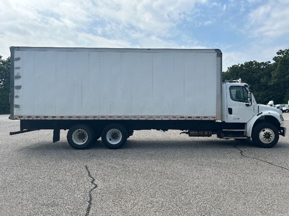 Medium Duty Box Truck-Light and Medium Duty Trucks-Freightliner-2019-M2-Muskegon-MI-198,580\n\t\tmiles-$ 42,750 - Image 13