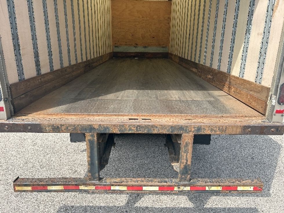 Medium Duty Box Truck-Light and Medium Duty Trucks-Freightliner-2019-M2-Muskegon-MI-198,580\n\t\tmiles-$ 42,750 - Image 8