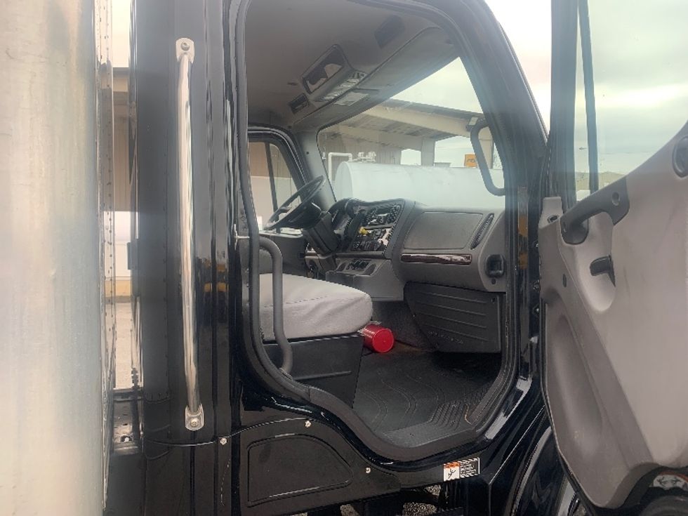 Medium Duty Box Truck-Light and Medium Duty Trucks-Freightliner-2019-M2-Nashville (Mount Juliet)-TN-149,836\n\t\tmiles-$ 53,000 - Image 19