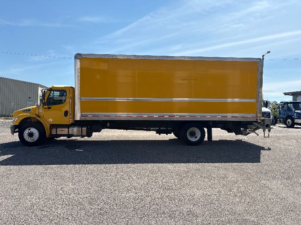 Medium Duty Box Truck-Light and Medium Duty Trucks-Freightliner-2019-M2-Nashville (Mount Juliet)-TN-150,128\n\t\tmiles-$ 57,500 - Image 4