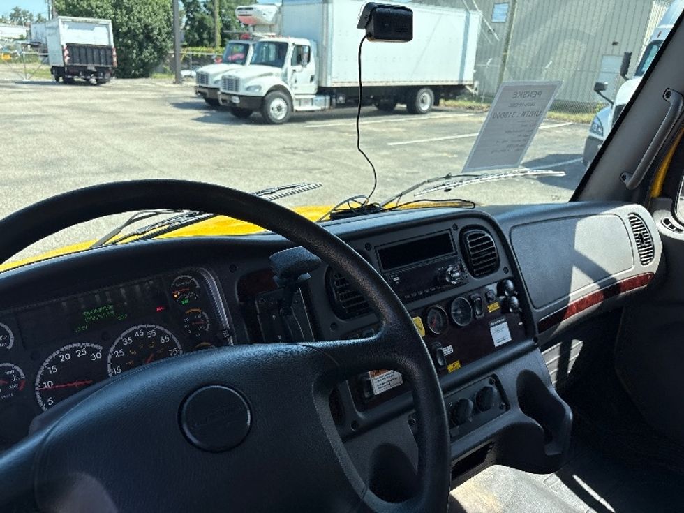 Medium Duty Box Truck-Light and Medium Duty Trucks-Freightliner-2019-M2-Nashville (Mount Juliet)-TN-150,128\n\t\tmiles-$ 57,500 - Image 18