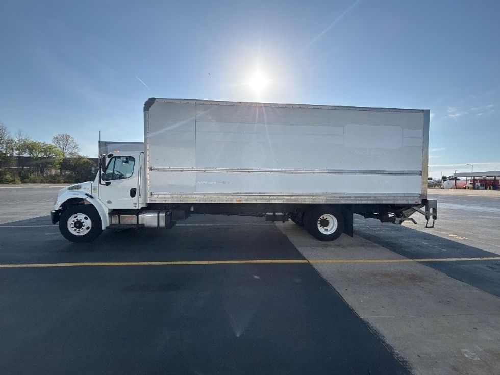 Medium Duty Box Truck-Light and Medium Duty Trucks-Freightliner-2019-M2-Nashville (Mount Juliet)-TN-230,608\n\t\tmiles-$ 47,250 - Image 4