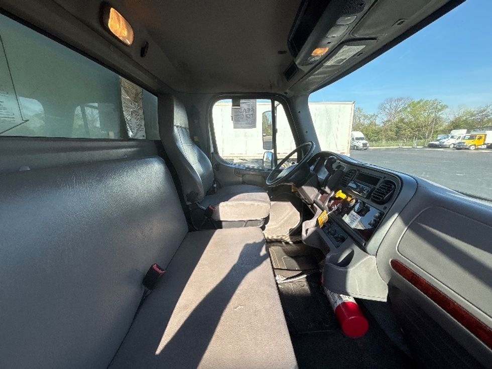 Medium Duty Box Truck-Light and Medium Duty Trucks-Freightliner-2019-M2-Nashville (Mount Juliet)-TN-230,608\n\t\tmiles-$ 47,250 - Image 22