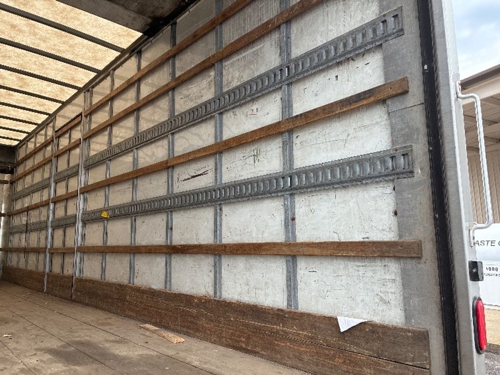 Medium Duty Box Truck-Light and Medium Duty Trucks-Freightliner-2019-M2-Nashville (Mount Juliet)-TN-273,236\n\t\tmiles-$ 43,500 - Image 12