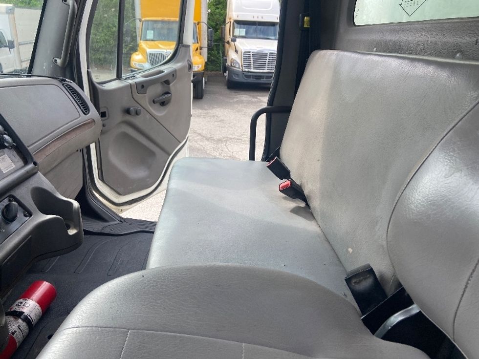 Medium Duty Box Truck-Light and Medium Duty Trucks-Freightliner-2019-M2-Nashville (Mount Juliet)-TN-273,236\n\t\tmiles-$ 43,500 - Image 19