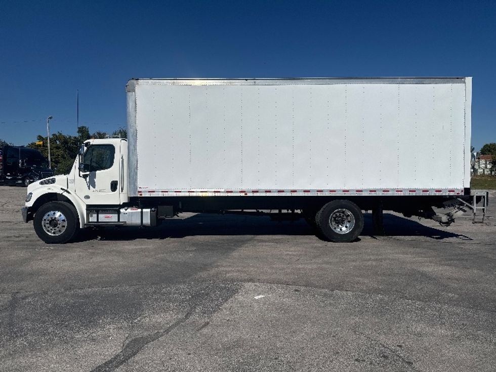 Medium Duty Box Truck-Light and Medium Duty Trucks-Freightliner-2019-M2-Nashville (Mount Juliet)-TN-47,187\n\t\tmiles-$ 71,750 - Image 4
