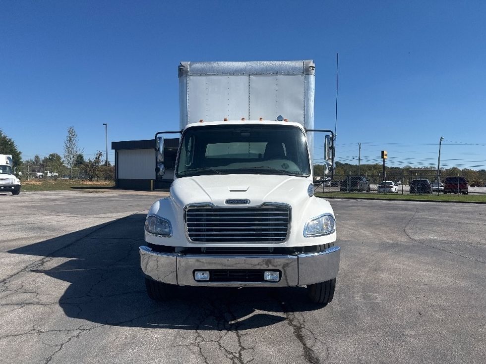 Medium Duty Box Truck-Light and Medium Duty Trucks-Freightliner-2019-M2-Nashville (Mount Juliet)-TN-47,187\n\t\tmiles-$ 71,750 - Image 2