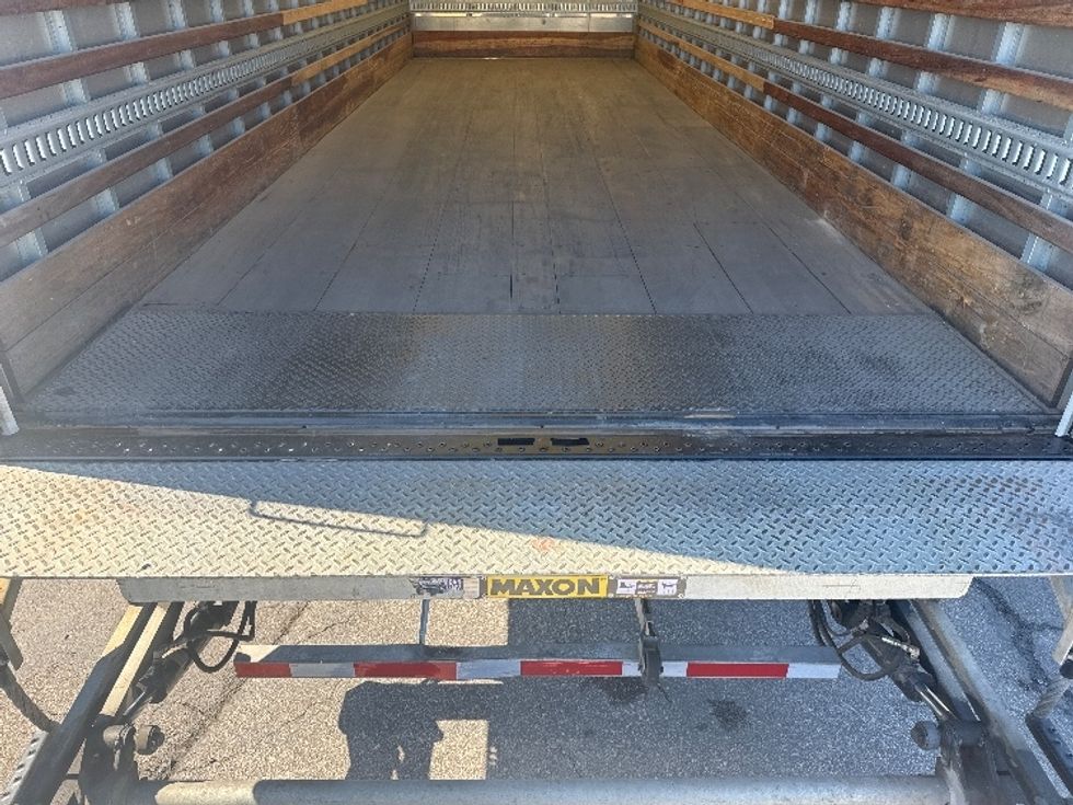 Medium Duty Box Truck-Light and Medium Duty Trucks-Freightliner-2019-M2-Nashville (Mount Juliet)-TN-47,187\n\t\tmiles-$ 71,750 - Image 10