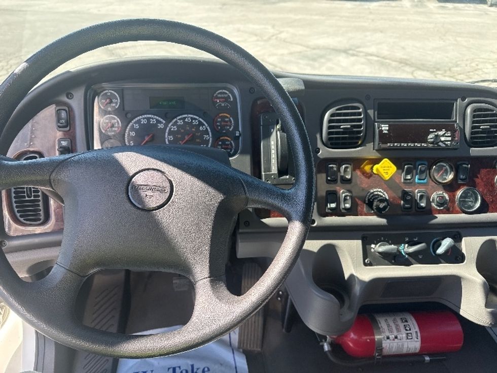 Medium Duty Box Truck-Light and Medium Duty Trucks-Freightliner-2019-M2-Nashville (Mount Juliet)-TN-47,187\n\t\tmiles-$ 71,750 - Image 18