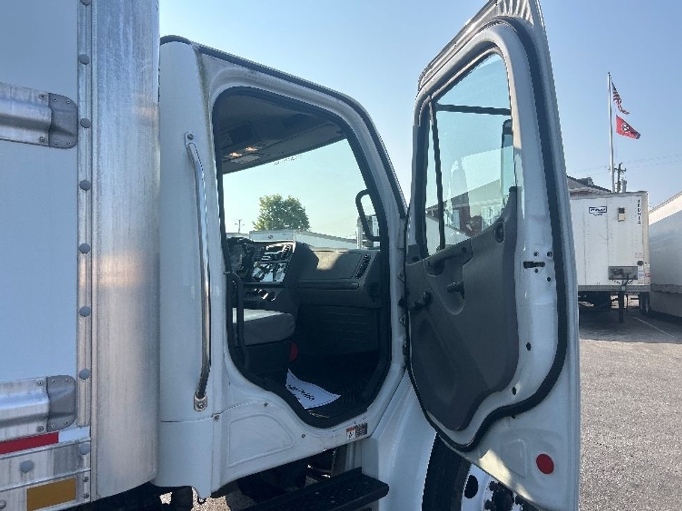 Medium Duty Box Truck-Light and Medium Duty Trucks-Freightliner-2019-M2-Nashville (Mount Juliet)-TN-58,066\n\t\tmiles-$ 61,750 - Image 20