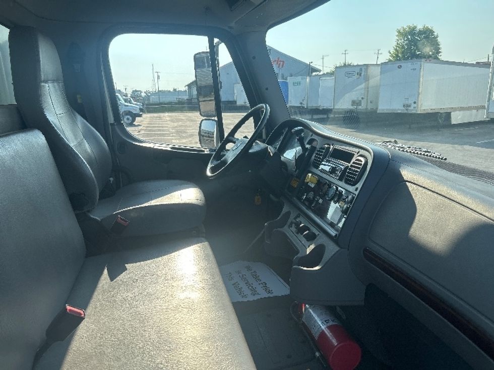 Medium Duty Box Truck-Light and Medium Duty Trucks-Freightliner-2019-M2-Nashville (Mount Juliet)-TN-58,066\n\t\tmiles-$ 61,750 - Image 22
