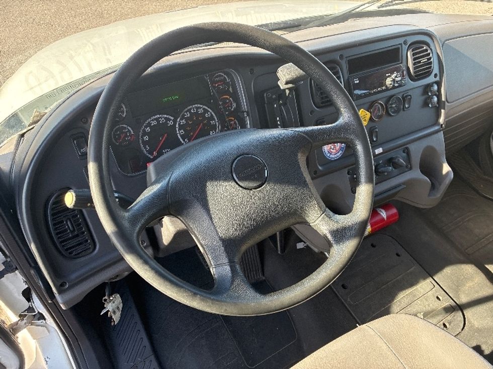 Medium Duty Box Truck-Light and Medium Duty Trucks-Freightliner-2019-M2-Nashville (Mount Juliet)-TN-87,175\n\t\tmiles-$ 68,000 - Image 17