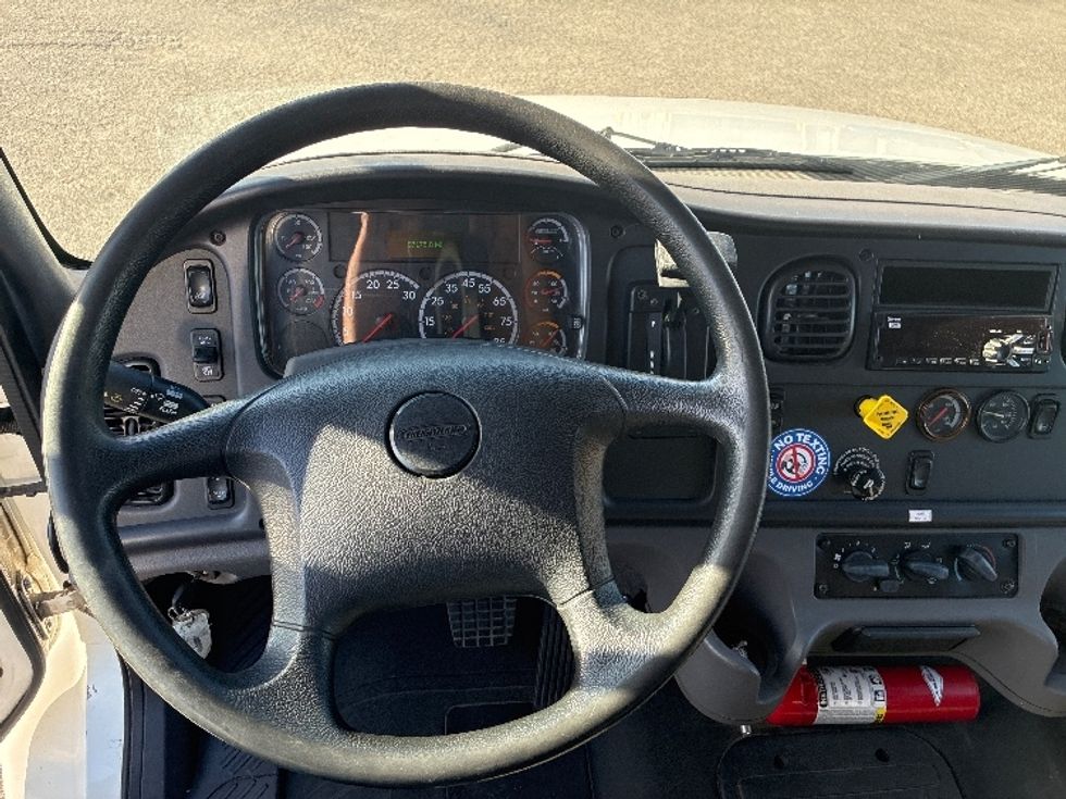 Medium Duty Box Truck-Light and Medium Duty Trucks-Freightliner-2019-M2-Nashville (Mount Juliet)-TN-87,175\n\t\tmiles-$ 68,000 - Image 18