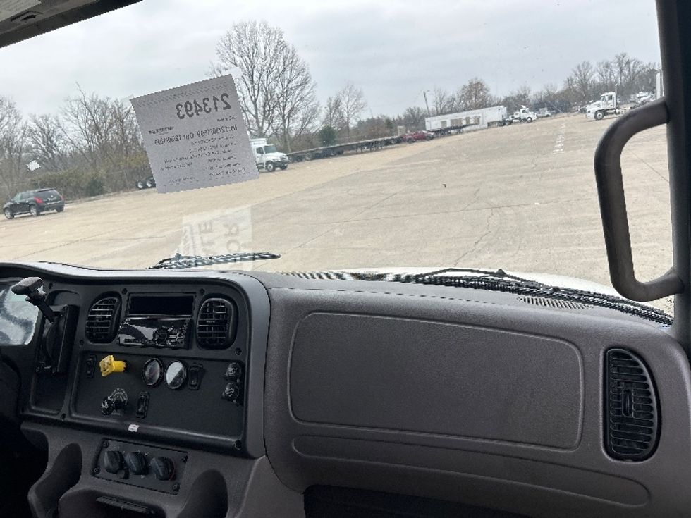 Medium Duty Box Truck-Light and Medium Duty Trucks-Freightliner-2019-M2-Nashville (Mount Juliet)-TN-89,558\n\t\tmiles-$ 67,750 - Image 21
