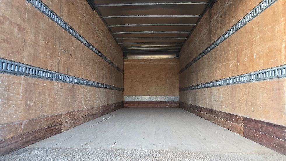 Medium Duty Box Truck-Light and Medium Duty Trucks-Freightliner-2019-M2-New Bedford-MA-196,642\n\t\tmiles-$ 38,500 - Image 10