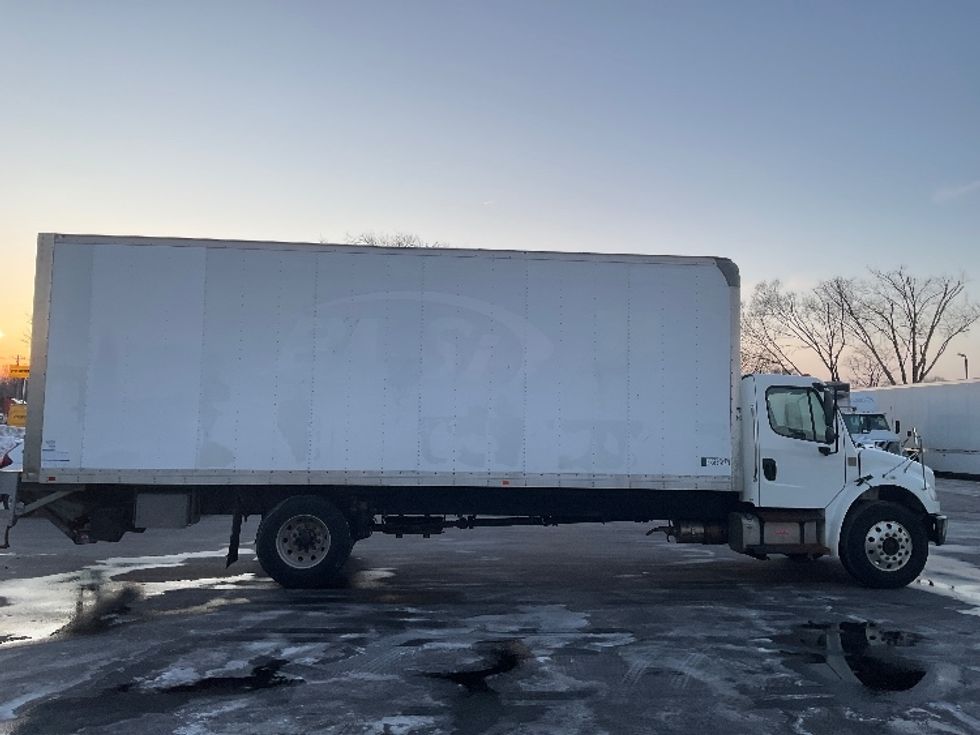 Medium Duty Box Truck-Light and Medium Duty Trucks-Freightliner-2019-M2-New Castle-DE-118,120\n\t\tmiles-$ 54,500 - Image 15