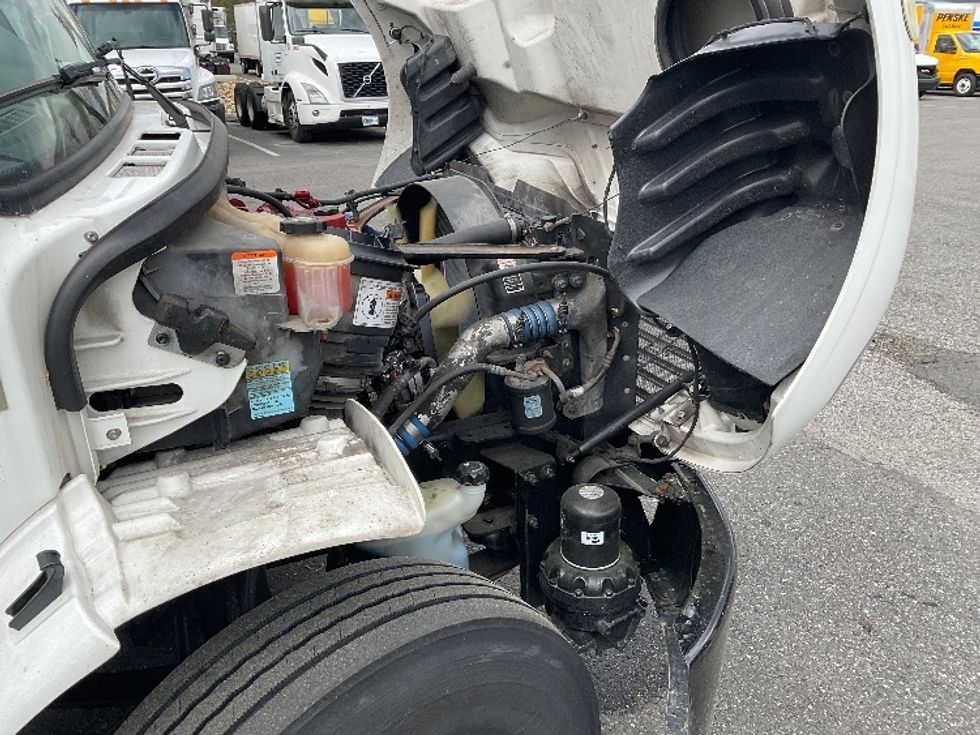 Medium Duty Box Truck-Light and Medium Duty Trucks-Freightliner-2019-M2-New Castle-DE-226,188\n\t\tmiles-$ 38,500 - Image 23