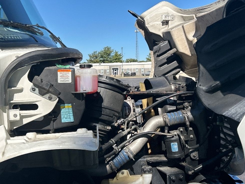Medium Duty Box Truck-Light and Medium Duty Trucks-Freightliner-2019-M2-New Castle-DE-286,640\n\t\tmiles-$ 37,250 - Image 23