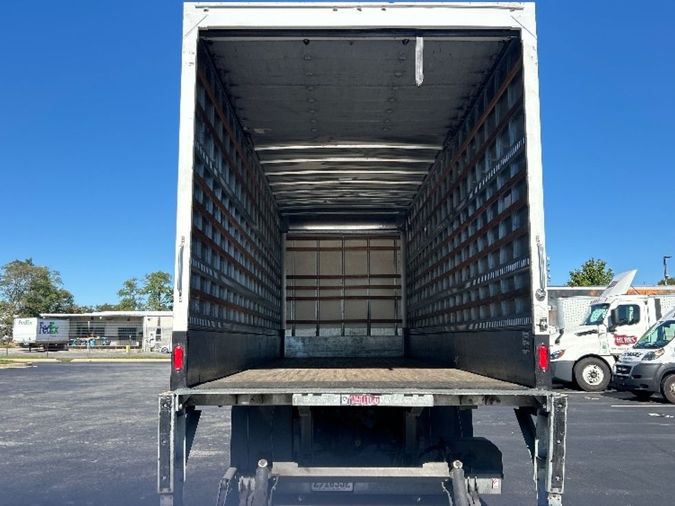 Medium Duty Box Truck-Light and Medium Duty Trucks-Freightliner-2019-M2-New Castle-DE-286,640\n\t\tmiles-$ 37,250 - Image 8