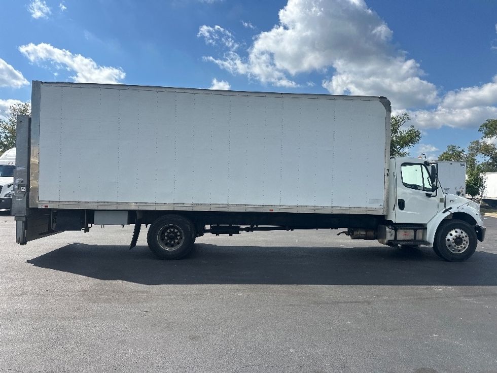 Medium Duty Box Truck-Light and Medium Duty Trucks-Freightliner-2019-M2-New Castle-DE-93,906\n\t\tmiles-$ 58,000 - Image 14