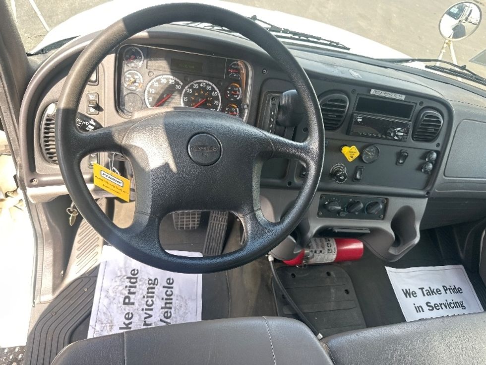 Medium Duty Box Truck-Light and Medium Duty Trucks-Freightliner-2019-M2-New Castle-DE-93,906\n\t\tmiles-$ 58,000 - Image 16