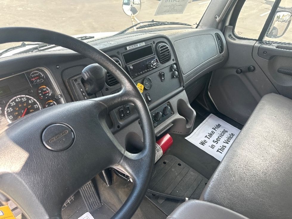 Medium Duty Box Truck-Light and Medium Duty Trucks-Freightliner-2019-M2-New Castle-DE-93,906\n\t\tmiles-$ 58,000 - Image 17