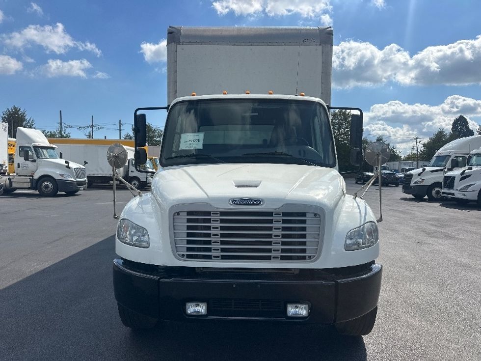 Medium Duty Box Truck-Light and Medium Duty Trucks-Freightliner-2019-M2-New Castle-DE-93,906\n\t\tmiles-$ 58,000 - Image 2