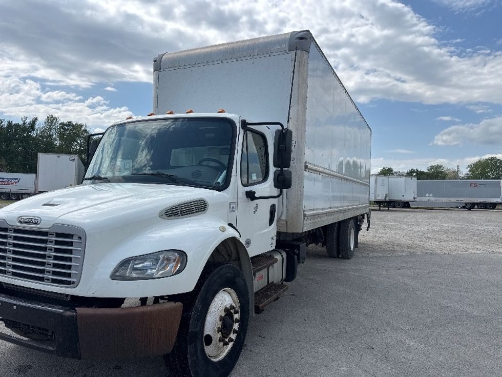 Medium Duty Box Truck-Light and Medium Duty Trucks-Freightliner-2019-M2-Newark-OH-184,758\n\t\tmiles-$ 46,250 - Image 3