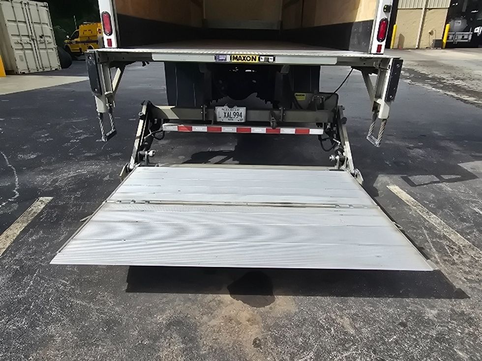 Medium Duty Box Truck-Light and Medium Duty Trucks-Freightliner-2019-M2-Newnan-GA-151,227\n\t\tmiles-$ 53,250 - Image 9