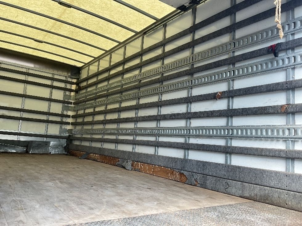 Medium Duty Box Truck-Light and Medium Duty Trucks-Freightliner-2019-M2-Norcross-GA-281,585\n\t\tmiles-$ 22,500 - Image 11