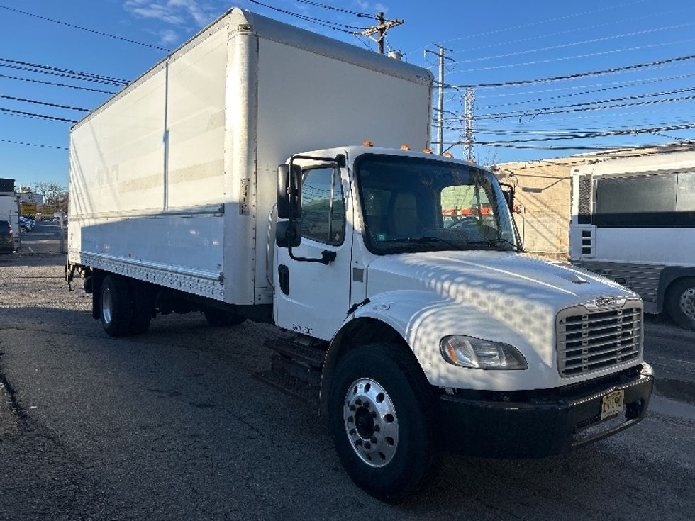 Medium Duty Box Truck-Light and Medium Duty Trucks-Freightliner-2019-M2-North Bergen-NJ-222,106\n\t\tmiles-$ 42,500 - Image 1